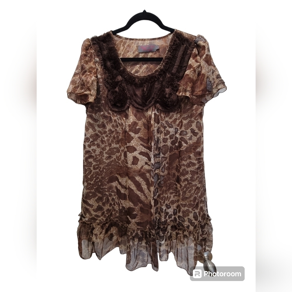 Large Silk Blend Animal Print Short Sleeve Ruffle Hem Midi Dress